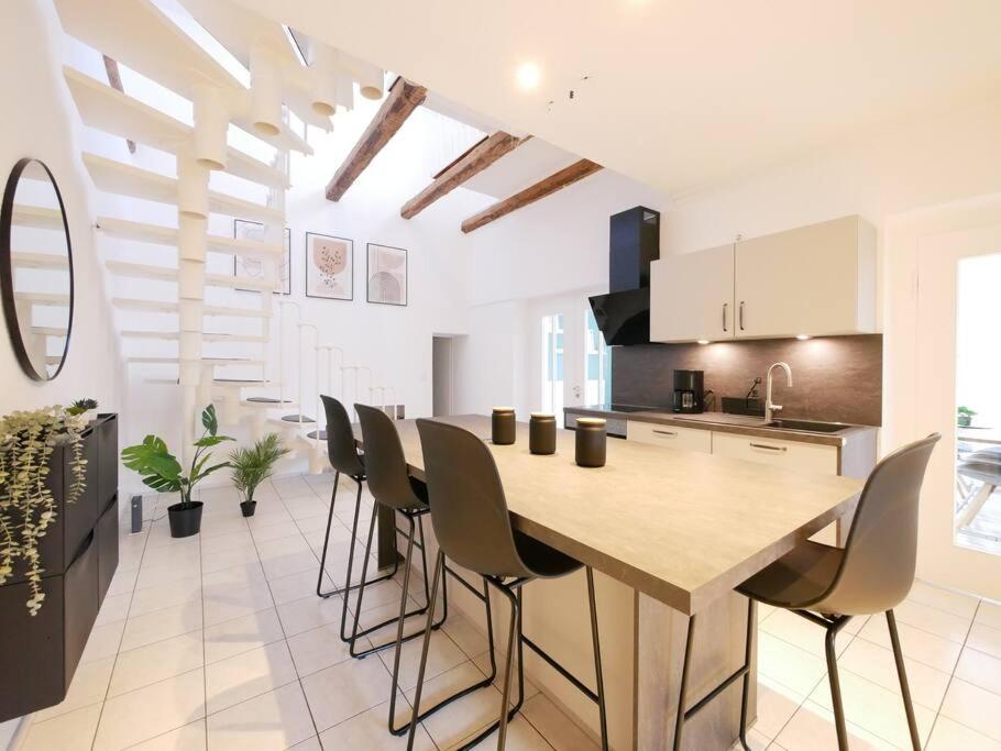 110 M2, Dachterrasse, Kueche, Zentral, Ruhige Lage Apartment Paderborn Exterior foto